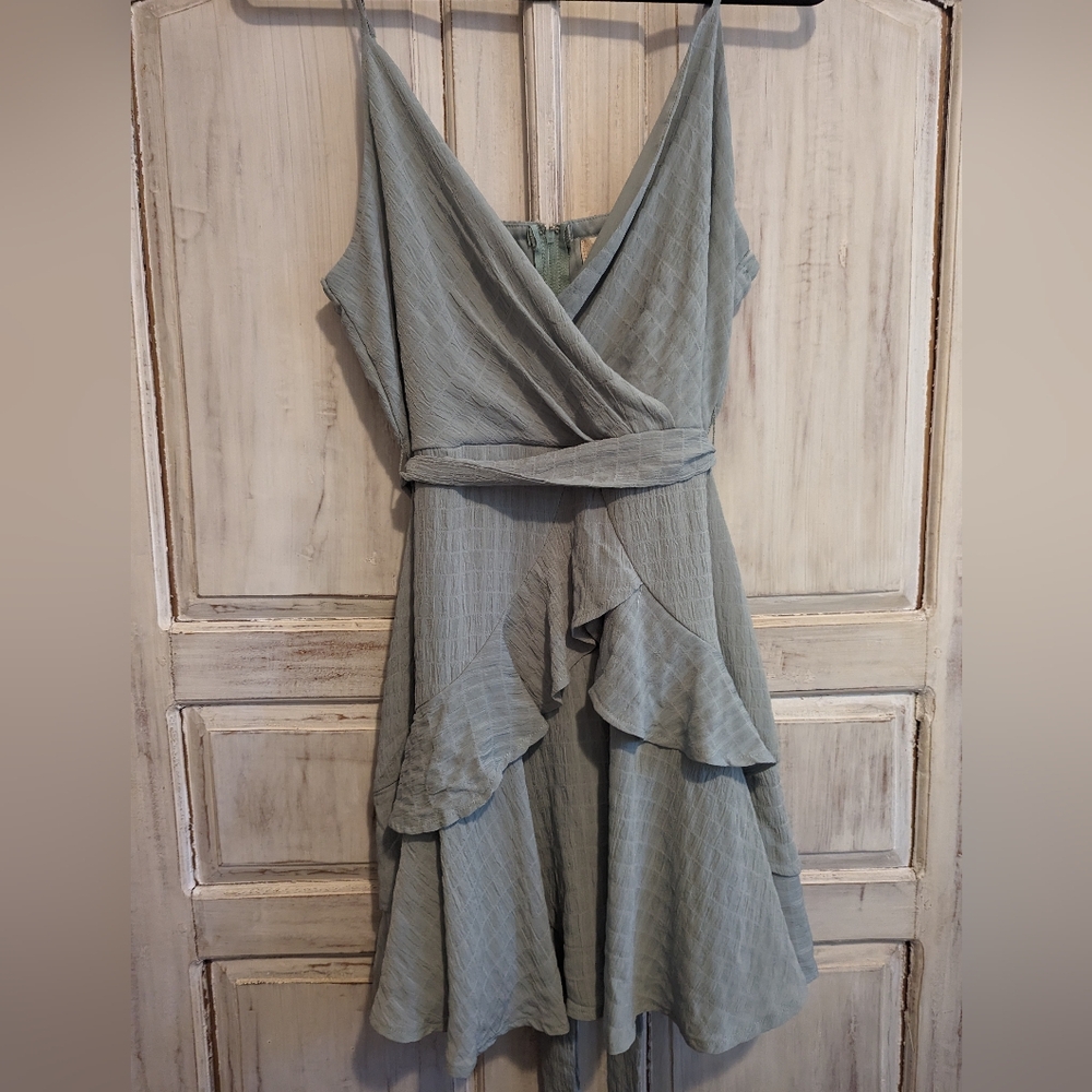 Altered State sage green dress size XL